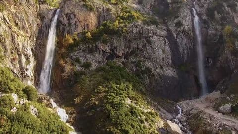 Cryopigi Waterfall 24.6km sight 5