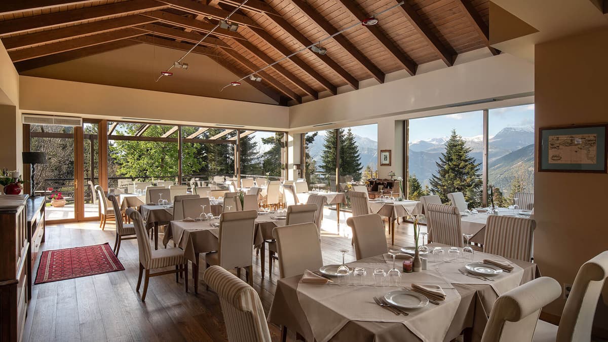 orizontes tzoumerkon Pramanta restaurant